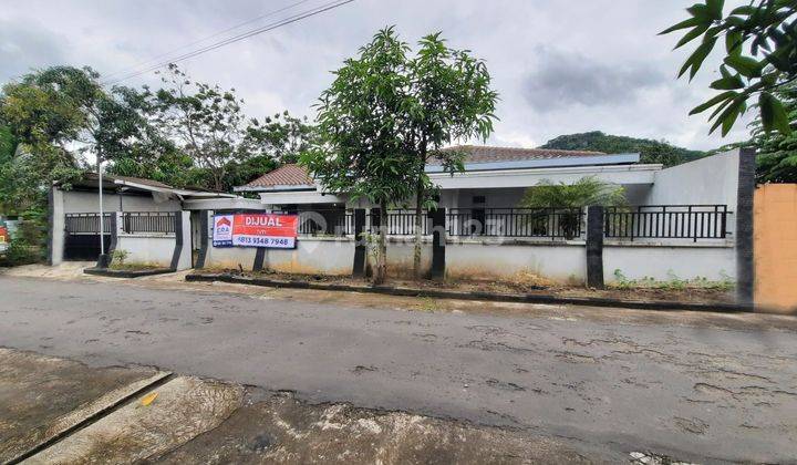 rumah cocok untuk usaha cafe di giripurwo 1