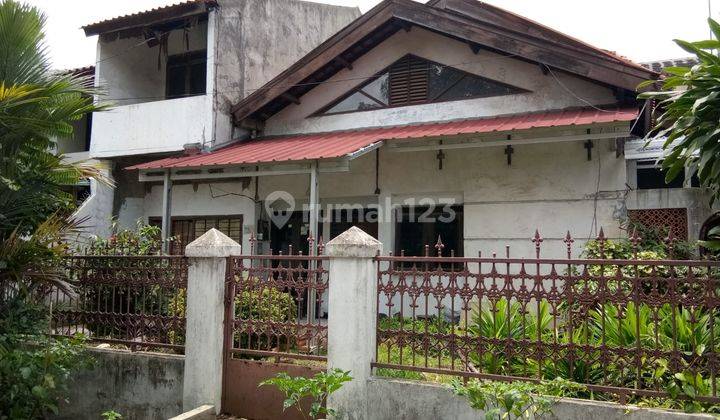 Di  Rumah Hitung Tanah di Duren Sawit Jakarta Timur 1