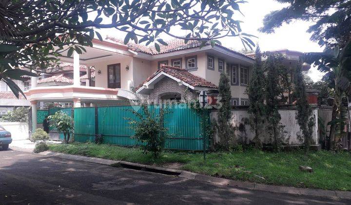 Rumah hook kolam renang Sentul city 2