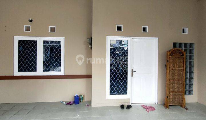 Dijual Rumah hadap Selatan di Bulevar Hijau Harapan Indah Bekasi 2