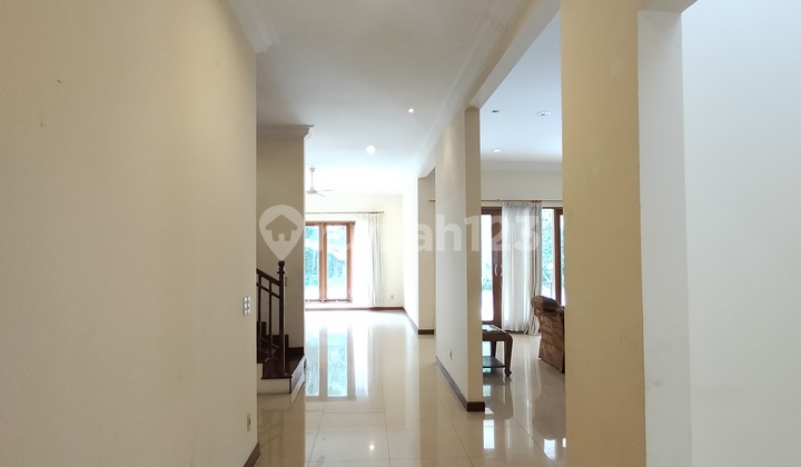 Beautiful large secure house compound in Cipete area 2