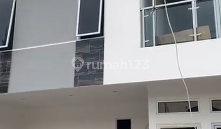 New House in Lower Cijerah 1 Billion Car Accessible 2