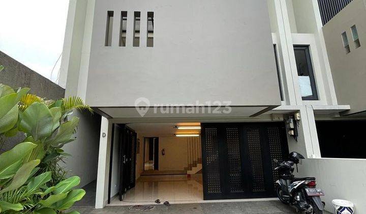 Rumah Luxury House Modern di Cilandak Cipete Jakarta Selatan 2