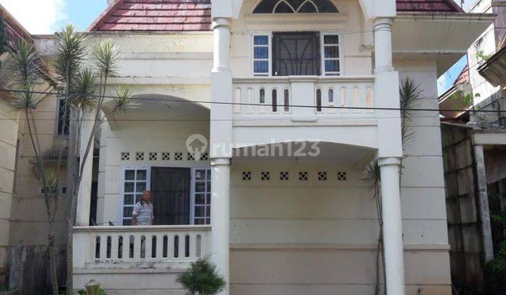 Rumah villa murah 2 lantai di cipanas dekat pemancingan 1