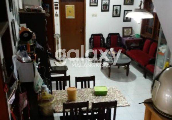 Rumah di Perumahan Griya Shanta Malang GMK00512 2