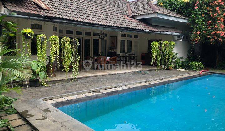 Rumah cakep plus Kolam Renang ( NY ) 1