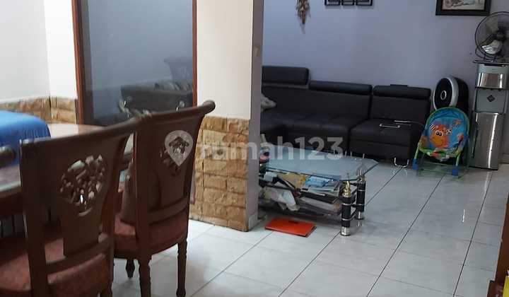 Dijual rumah di Alam Sutera 2