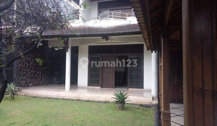 RUMAH BAGUS SIAP HUNI LOKASI STRATEGIS DI JAKARTA SELATAN 1