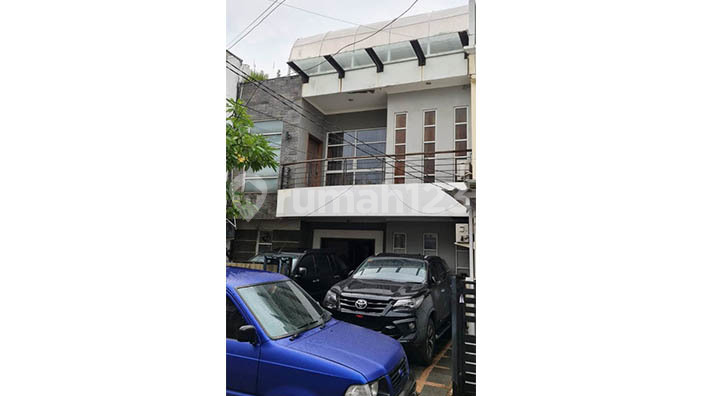 Rumah Kelapa Nias, Kelapa Gading Luas 8x15m2