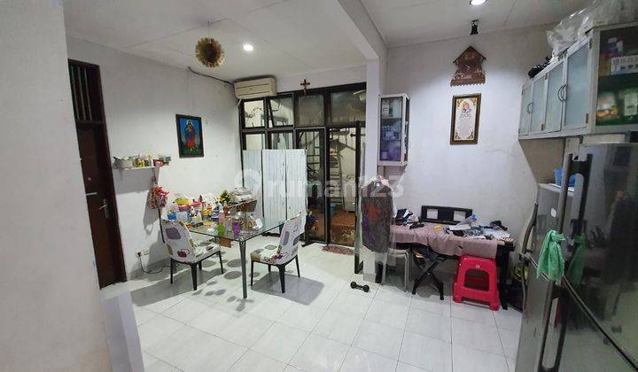 Dijual cepat rumah villa melati mas 2