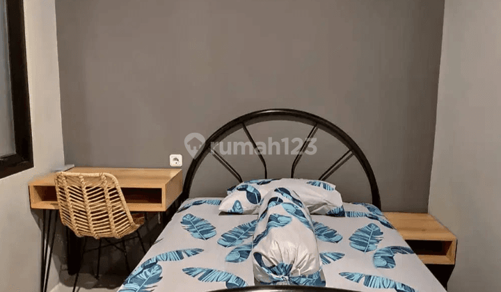 KOST BARU FURNISHED FULL PENGHUNI DEKAT KAMPUS UIII 2