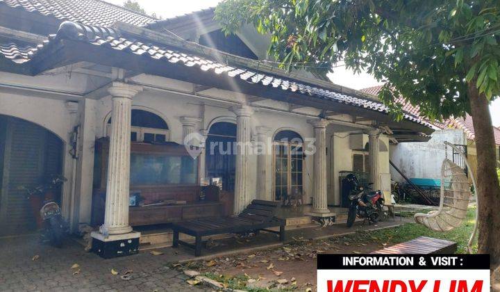 RUMAH LAMA di Jl PANGLIMA POLIM, PANGPOL, KEBAYORAN BARU 1