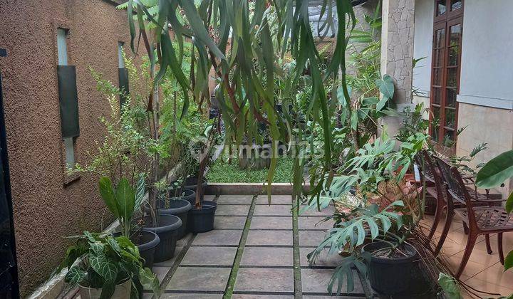 Rumah Cantik Terawat Siap Huni 3 Kamar Tidur di Cirendeu 2