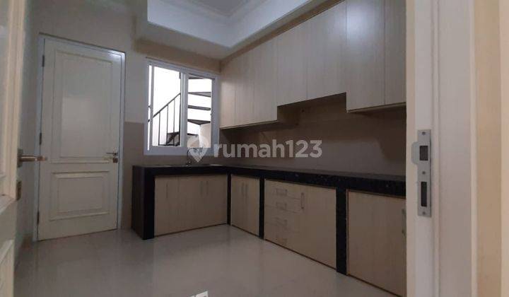 Rumah dalam Cluster di Cawang, Jakarta Timur 2