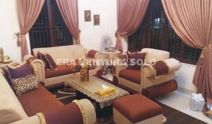 Rumah Lama Terawat Pasar Kliwon Solo 1