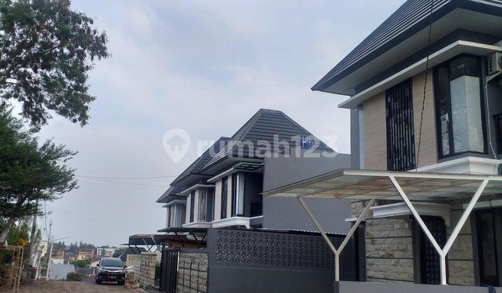 Cheap Luxury House Cool and Green City View Cimahi Almost Sold Out 2