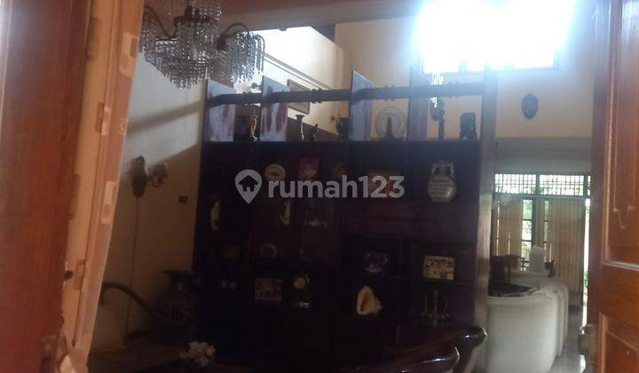 Rumah nyaman dan asri dalam komplek di Cinere, Depok 2