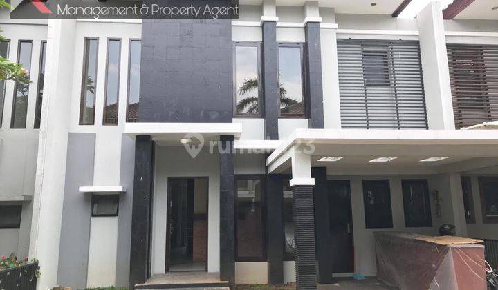 FOR SALE TOWN HOUSE  Siap Huni Full Furnished, Akses Jalan Besar Strategis dekat TB. Simatupang 1