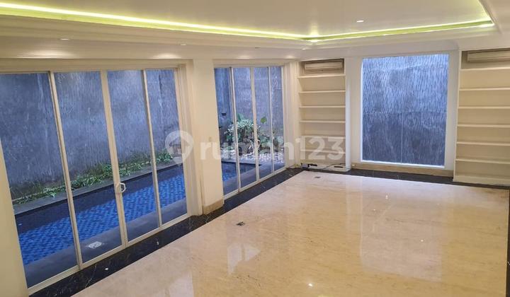Modern Elegant House With Private Pool In Kebayoran Baru 2