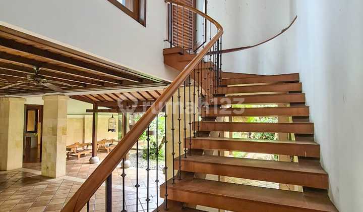 Rumah hunian asri cilandak area 2