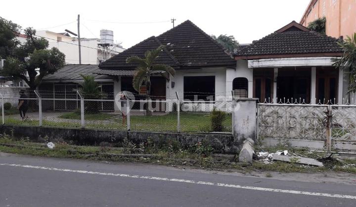 Rumah Strategis Dekat Jalan Gajah Mada Medan Sumatra Utara 1
