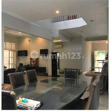 dijual rumah bagus di kebayoran baru 2