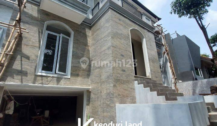 BRAND NEW LUXURIOUS HOUSE KEBAYORAN BARU JAKARTA SELATAN 1