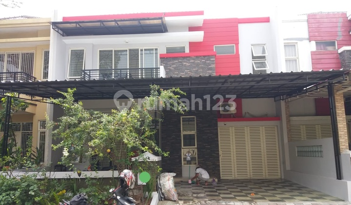 Rumah mewah semi furnished di Green Mansion, Daan Mogot 1