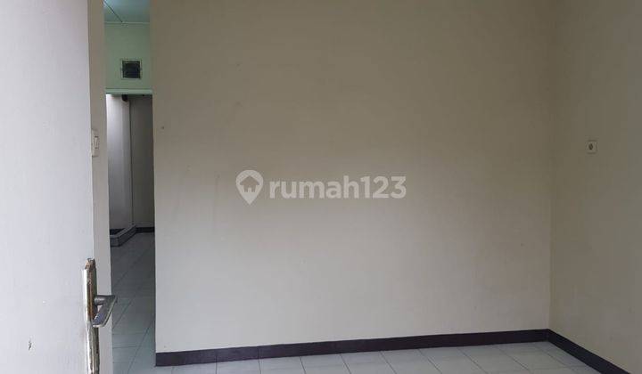 Rumah 1 Lantai Di Cluster Cempaka, Taman Royal 3 2