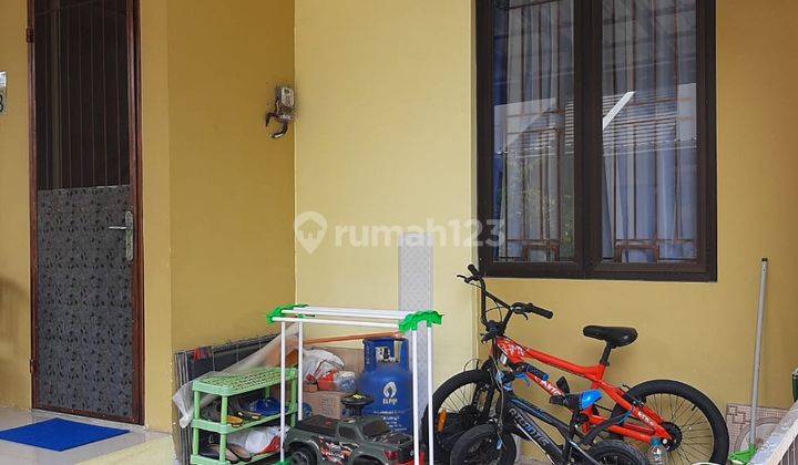 Rumah 2.5 lantai furnished di Grand Batavia, Pasar Kemis 2