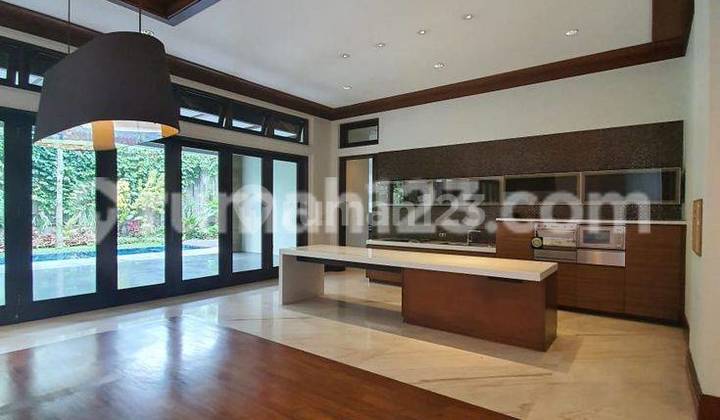 LUXURIOUS HOUSE, LUX, SWIMMING POOL IN DAGO WING 2