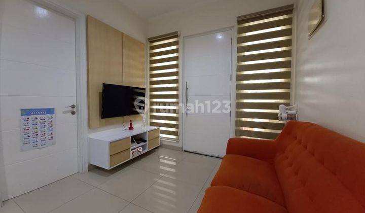 Rumah minimalis di greenlake,australia,uk.6x15 m,furnished,harga:2,35 M nego 2