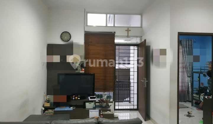 Rumah Asri dan Nyaman di Sariwangi Regency 2