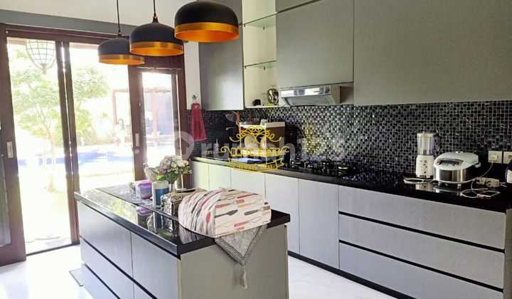 For Sale Villa in Berawa Location 2