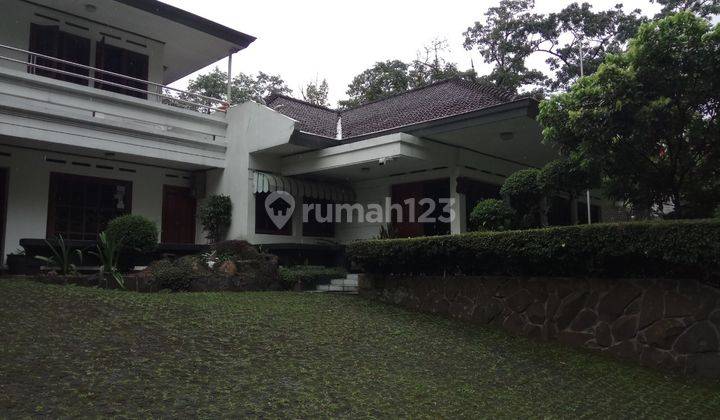 Rmh Lux  Bagus dan Besar di Sayap Dago 1