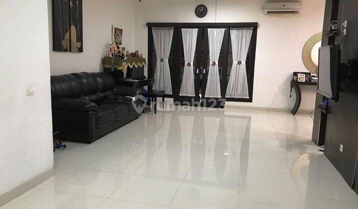 Jual cepat BU. Dijual rumah rapi mewah di Taman Pattaya Lippo Karawaci Barat. Banyak kuliner , sekolah 2