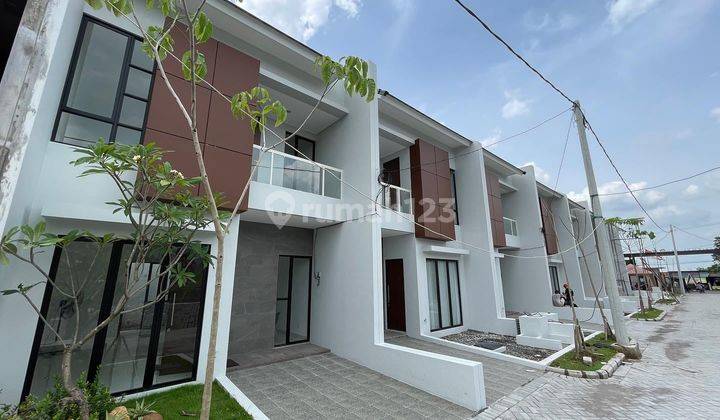 Rumah Cantik Baru GressDi Surabaya Timur 2