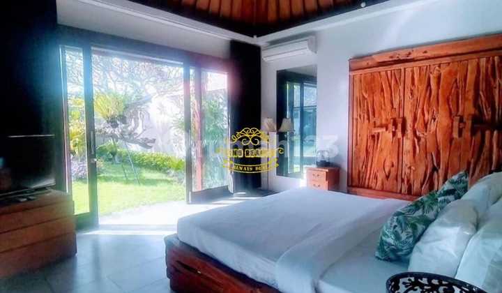 Villa Jual Lokasi Berawa 2