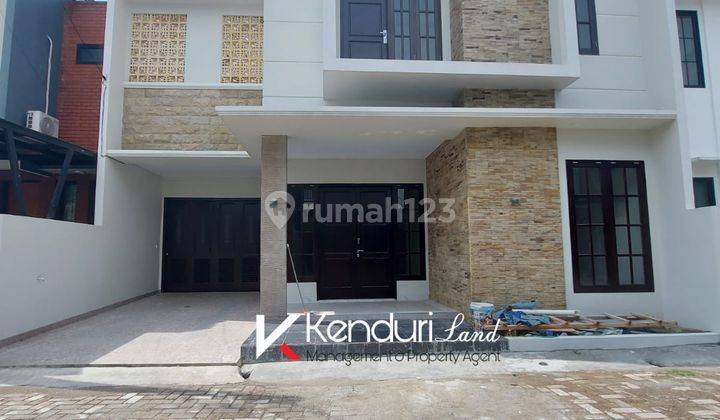 Townhouse Modern Minimalis Asri dan Strategis dekat Tol Andara  1