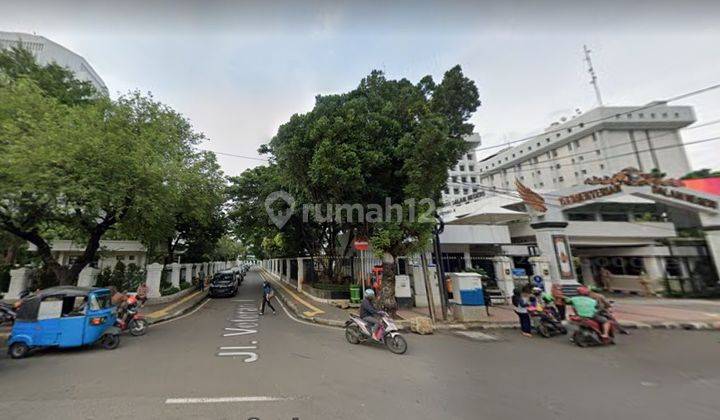 Rumah strategis di pusat kota Jakarta 2