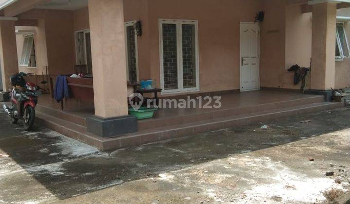 RUMAH CANTIK SIAP PAKAI DEKAT MARTADINATA SOLO 1