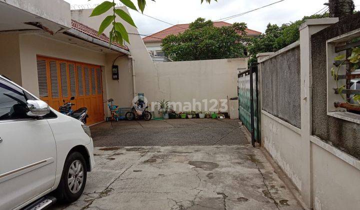 Rumah Kemang Timur Murah Dalam Komplek Luas 800An Private Pool 2