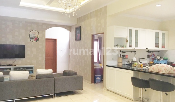 Rumah Bagus Kondisi Rapi Di Permata Buana Lokasi Bagus (LAN) Rumah Bagus Kondisi Rapi Di Permata Buana Lokasi Bagus (LAN)