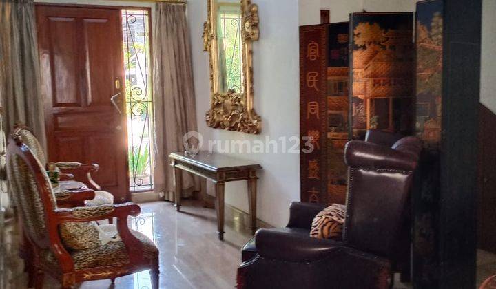 Rumah Full Furnished Bagus Banget Mewah!!! di Mekar Wangi 1