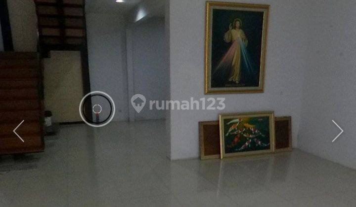 Dijual rumah minimalis di Puri Indah 1