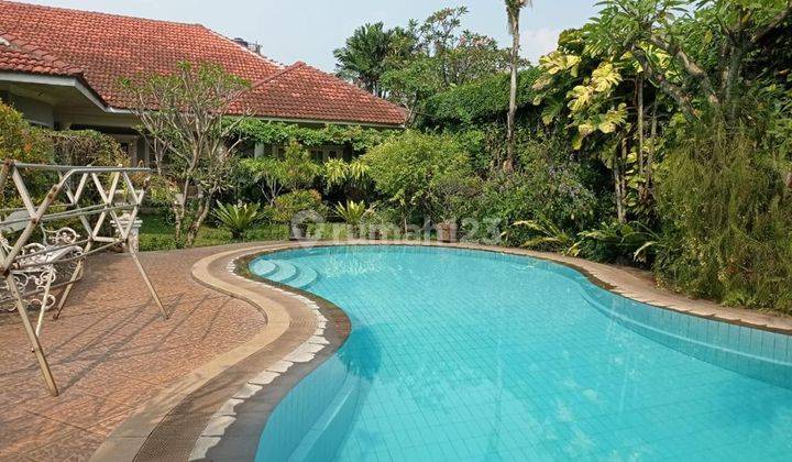 Paling Murah  Rumah dengan pool di Cilandak Jakarta Selatan 2