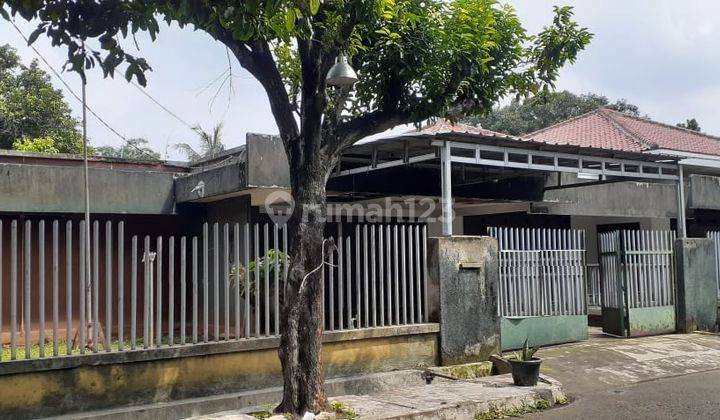 Rumah luas hitung tanah di veteran bintaro jaksel dekat tol  1