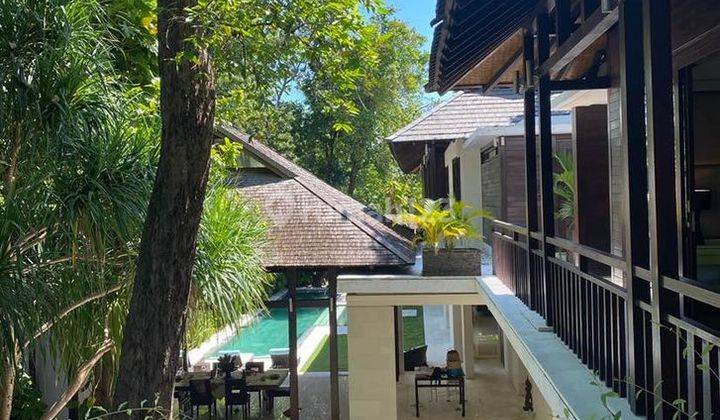 Villa di petitenget kerobokan dkt seminyak sunset road kuta legian 2