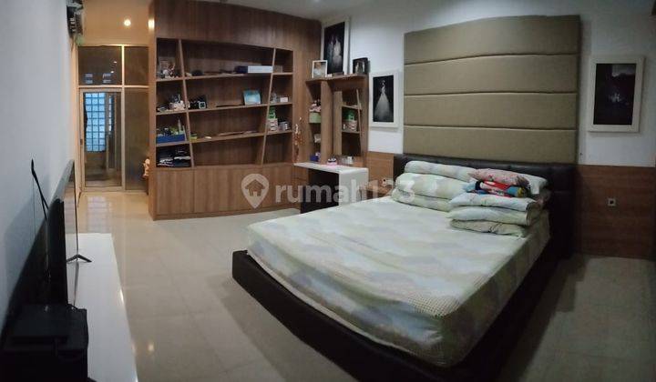 DIJUAL RUMAH SEMI FURNISHED DI KOPO PERMAI 2