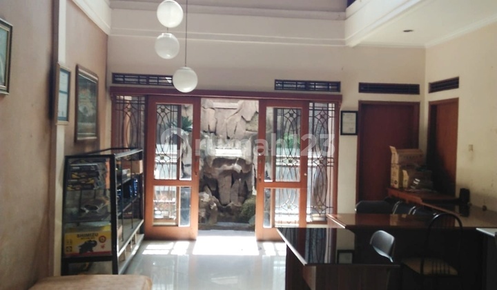 Rumah + Ruang Usaha Sayap Buah Batu 2